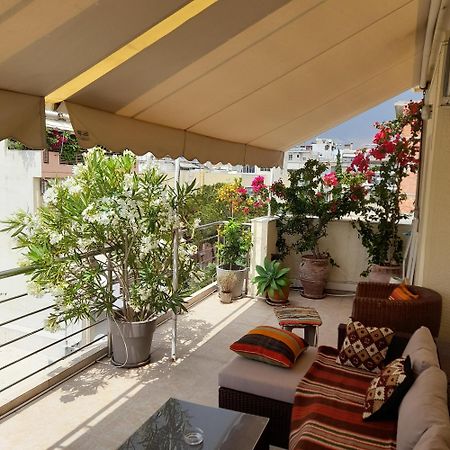 Athens Central Apartment 2 Mins To Metro Exterior foto