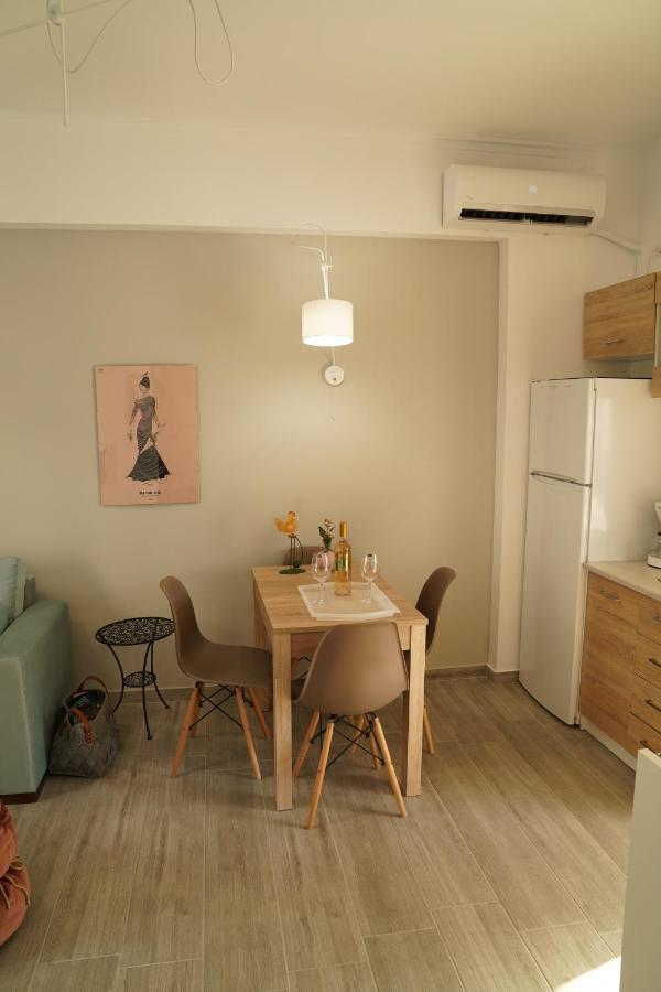 Athens Central Apartment 2 Mins To Metro Exterior foto