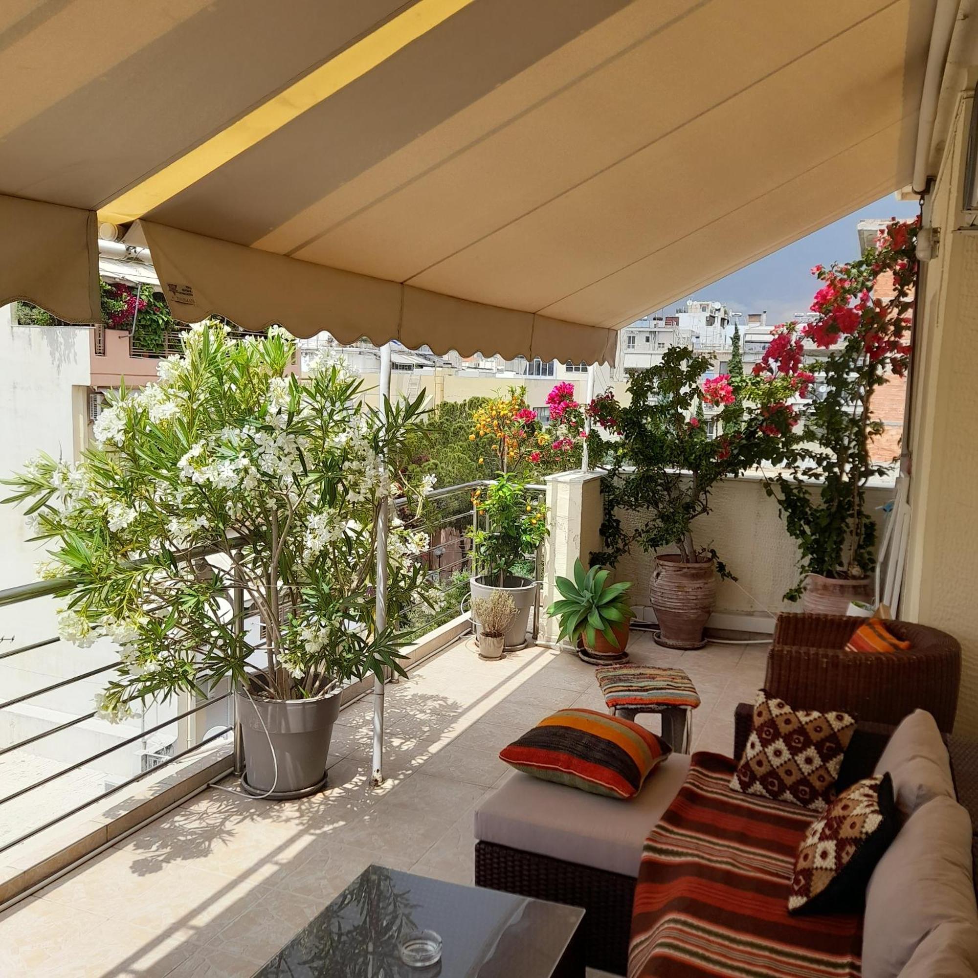 Athens Central Apartment 2 Mins To Metro Exterior foto