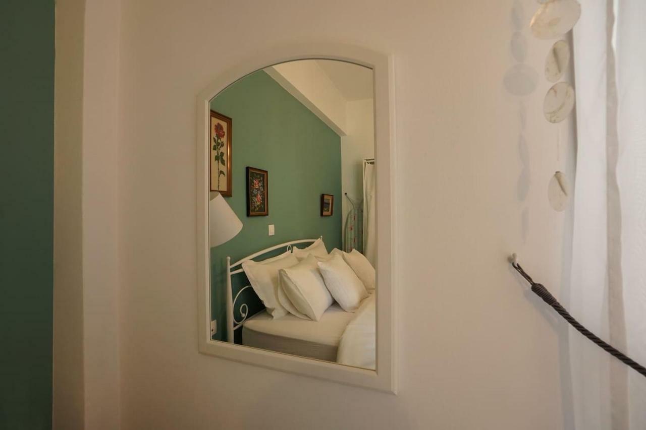Athens Central Apartment 2 Mins To Metro Exterior foto